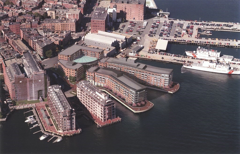 4 Battery Wharf # 4510