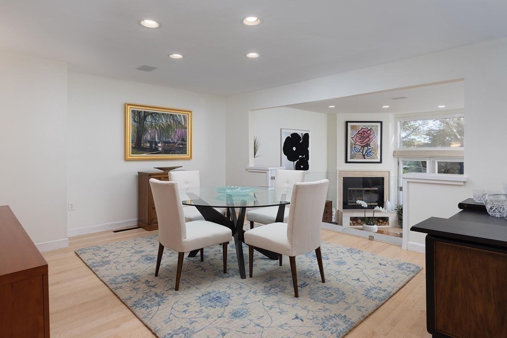 533 Boylston St # 533