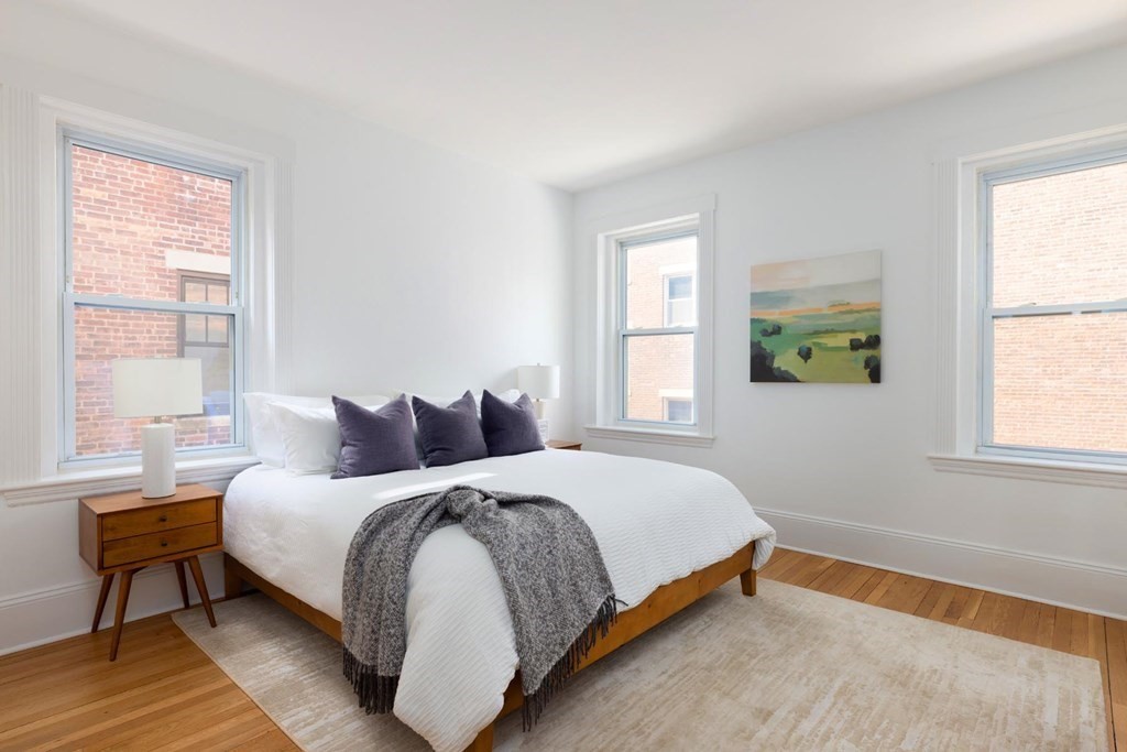 130 Longwood Ave # 2