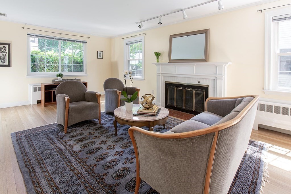 145 Bellingham Rd