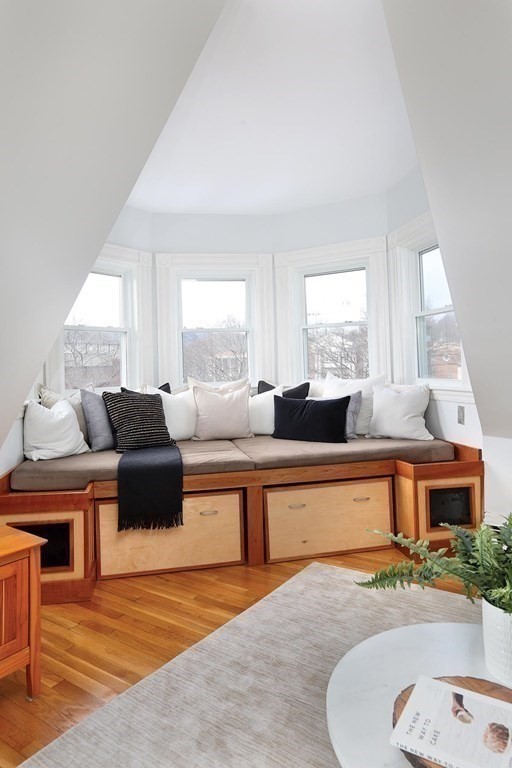 185 Davis Ave # 7