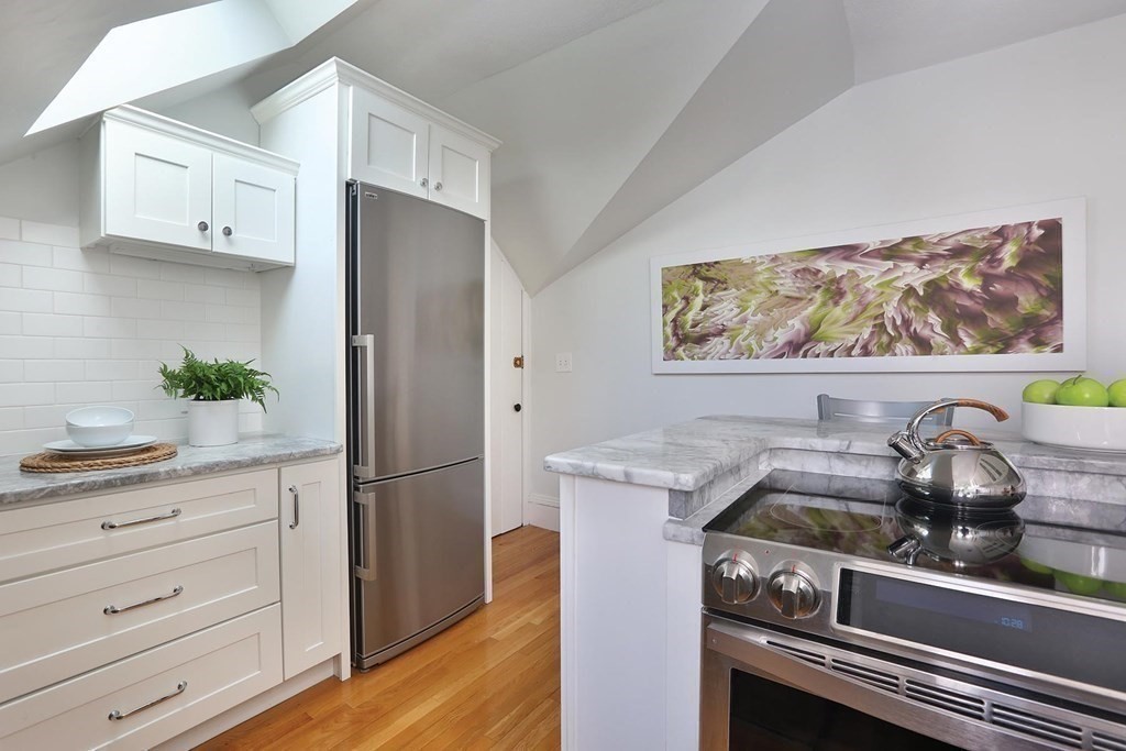185 Davis Ave # 7