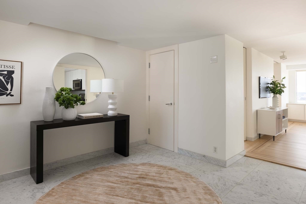 151 Tremont Street # 24E