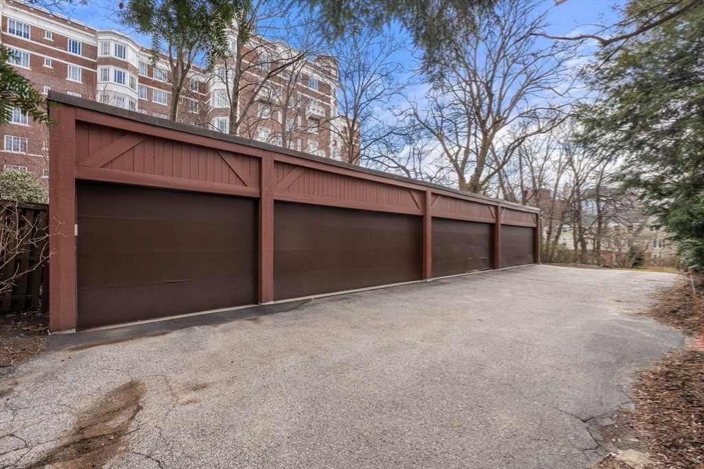 287 Kent St # 1