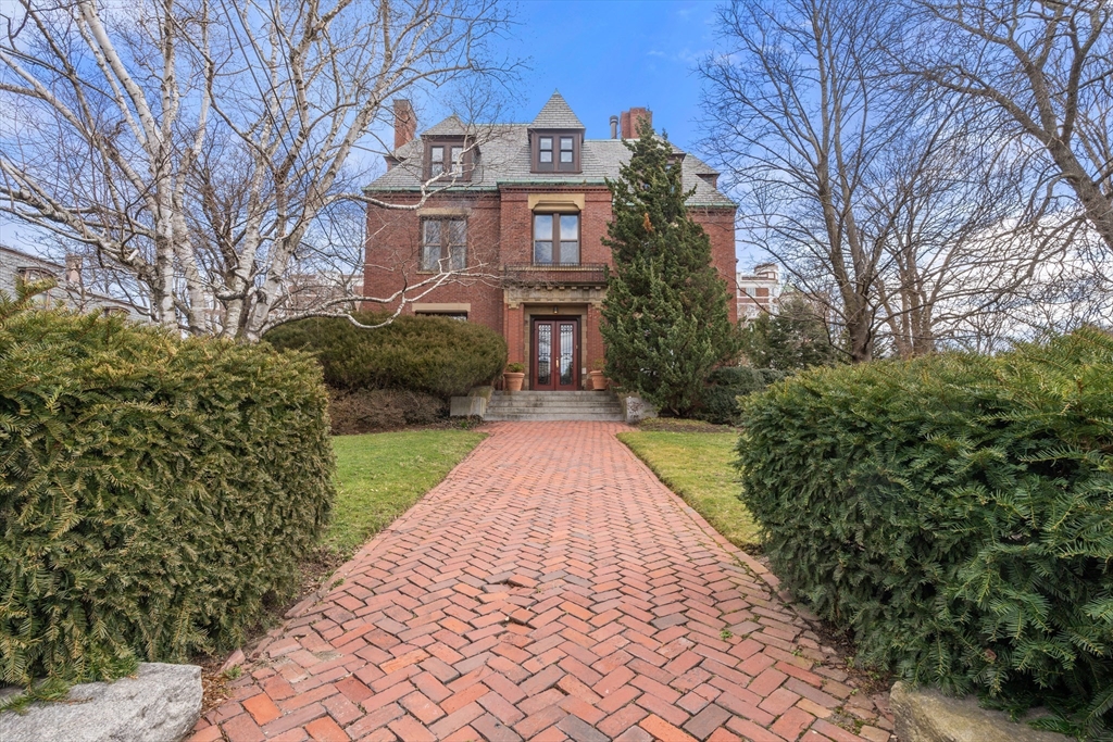 287 Kent St # 1