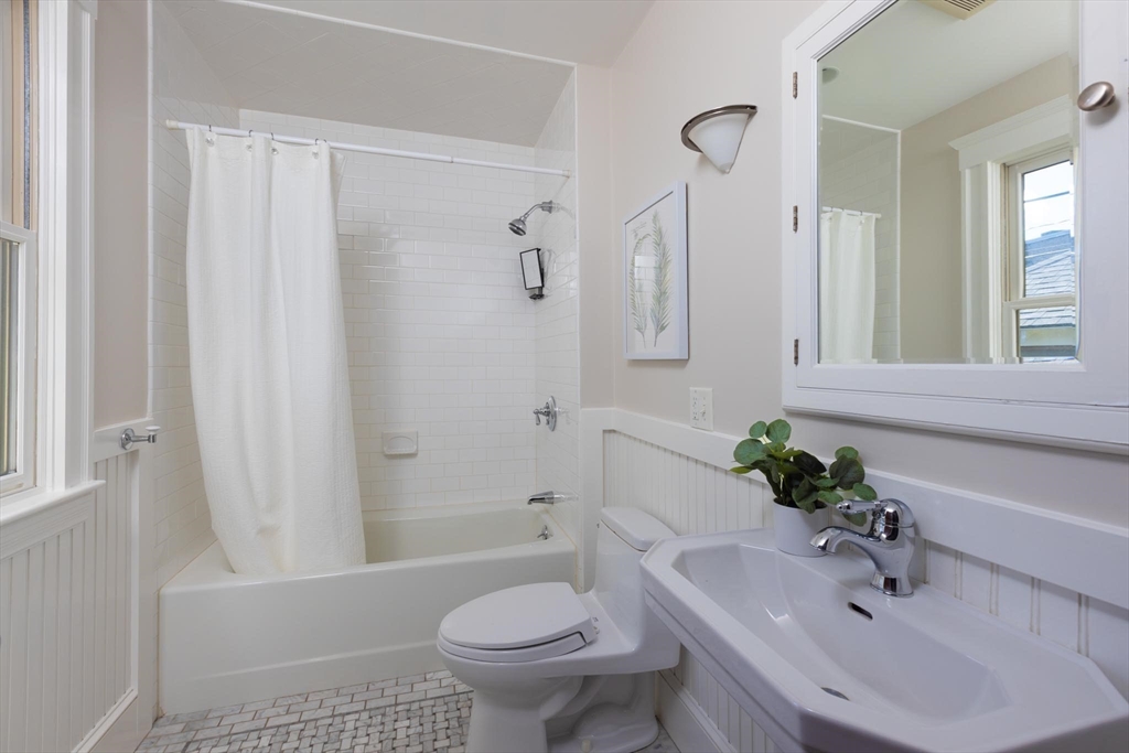 15 Arborway Terrace
