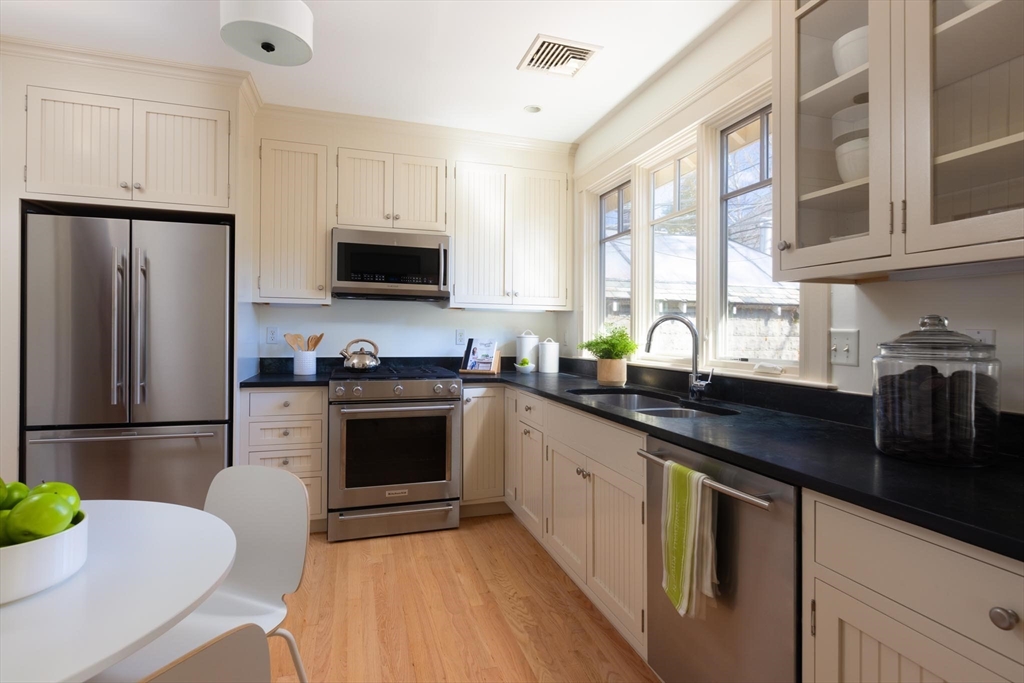 15 Arborway Terrace