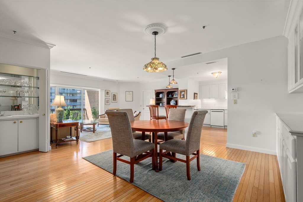 1265 Beacon # 802