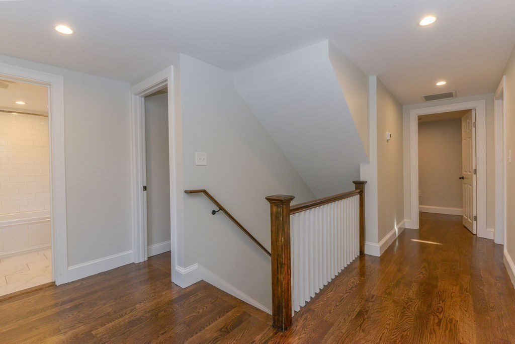 10 Hazelmere Rd