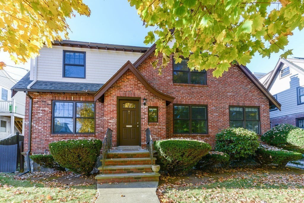 10 Hazelmere Rd