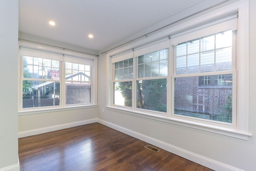 10 Hazelmere Rd
