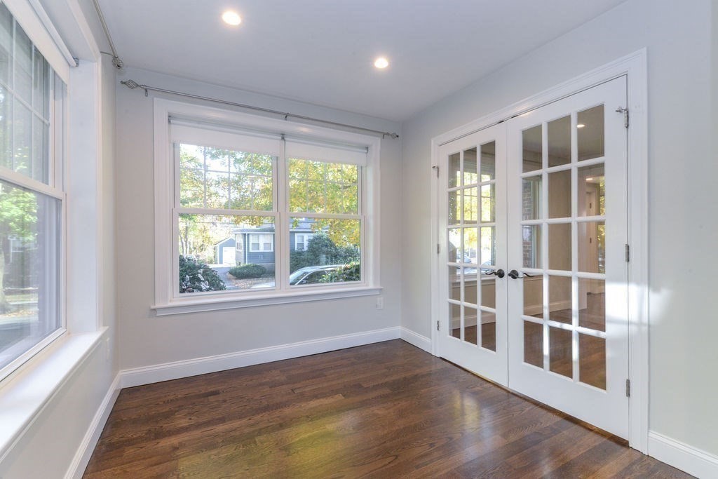 10 Hazelmere Rd