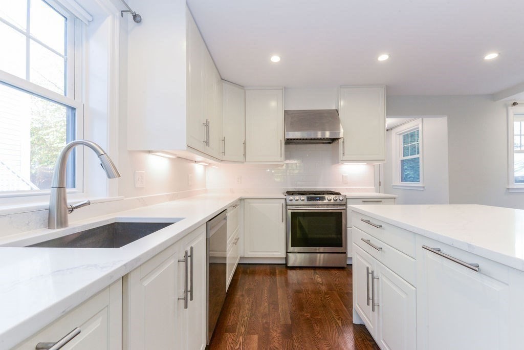 10 Hazelmere Rd