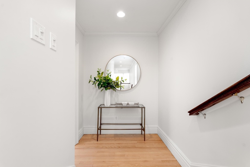 131 Sumner St