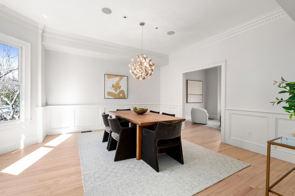 131 Sumner St