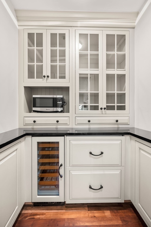 2420 Beacon # 402