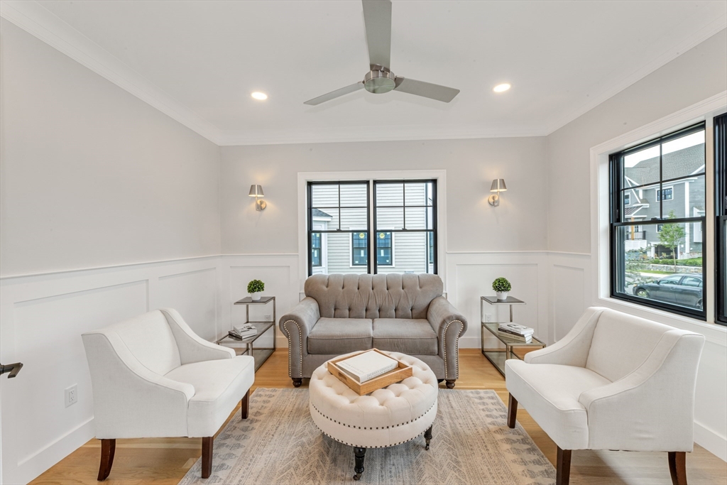 10 Starling St.