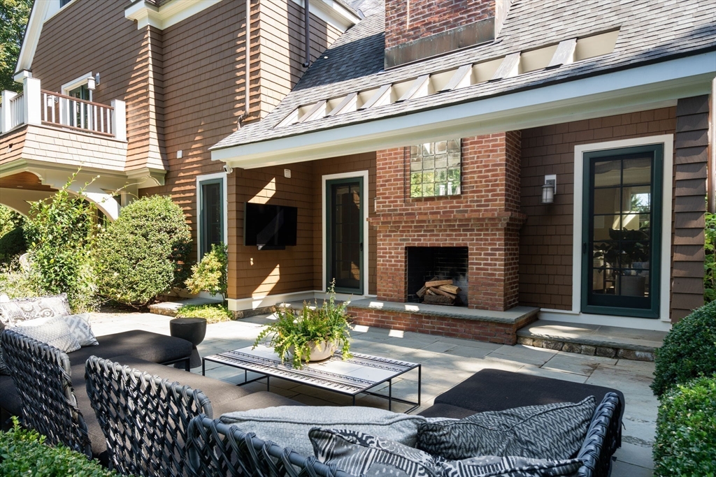 1 Chestnut Place