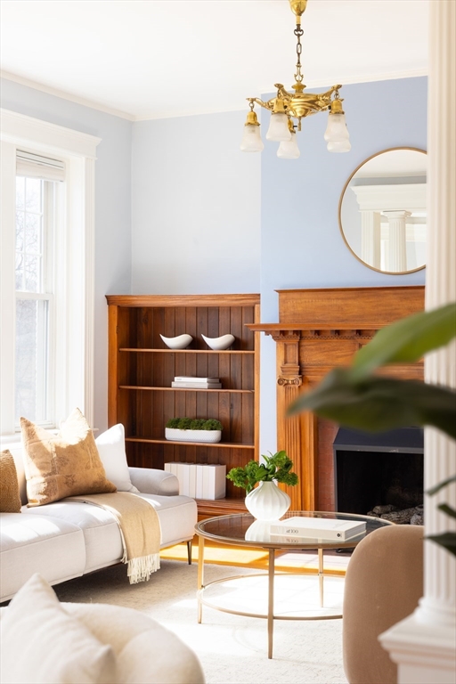 487 Boylston St. # 3C