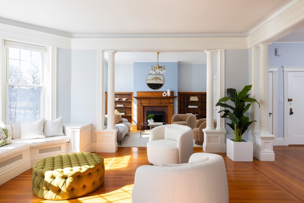 487 Boylston St. # 3C