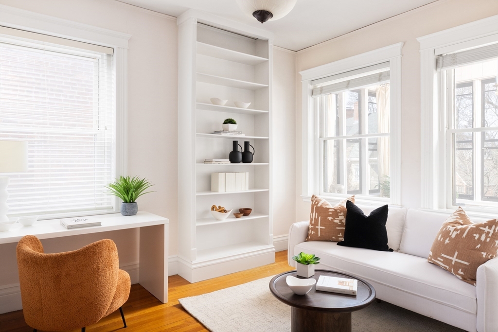 487 Boylston St. # 3C