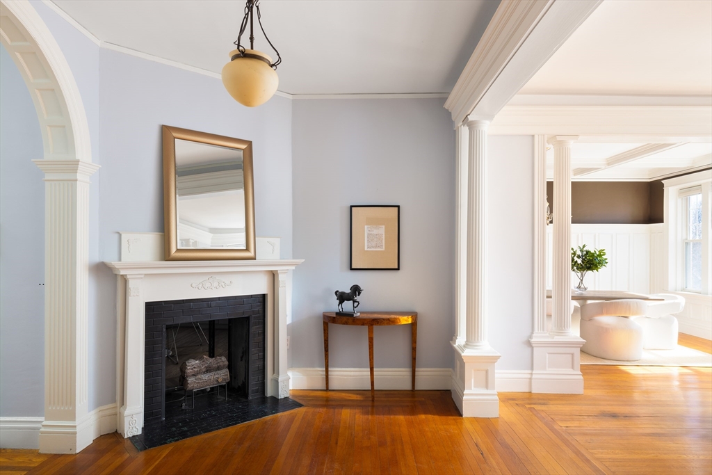 487 Boylston St. # 3C