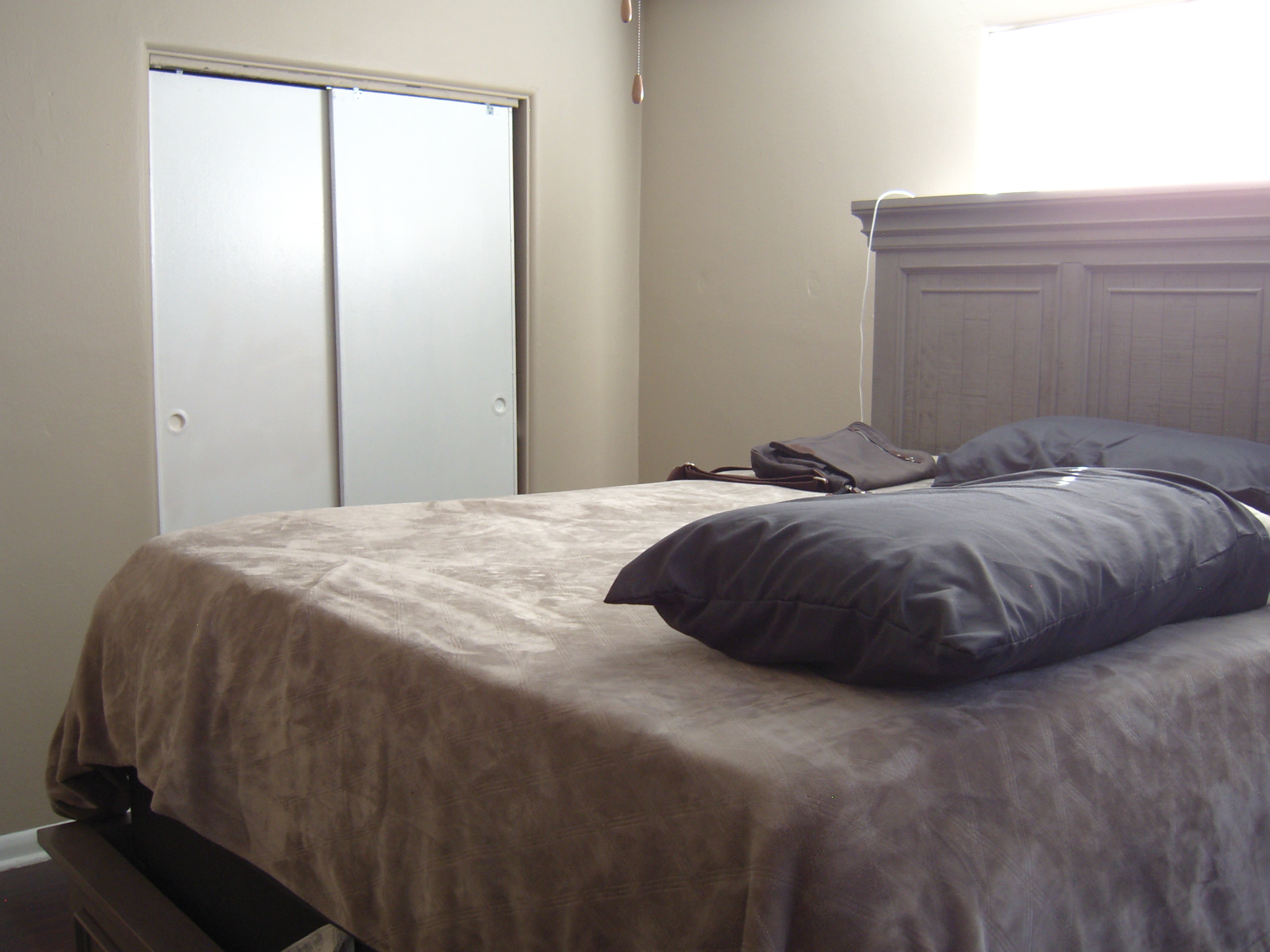 4010 N Bolton Avenue