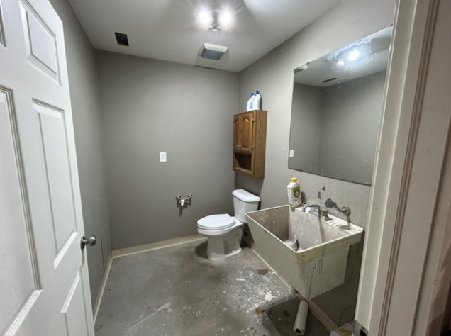 1548 W Smith Valley Road