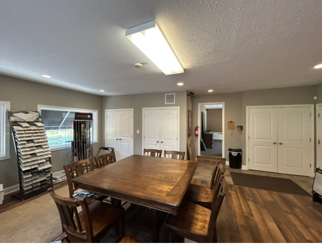 1548 W Smith Valley Road