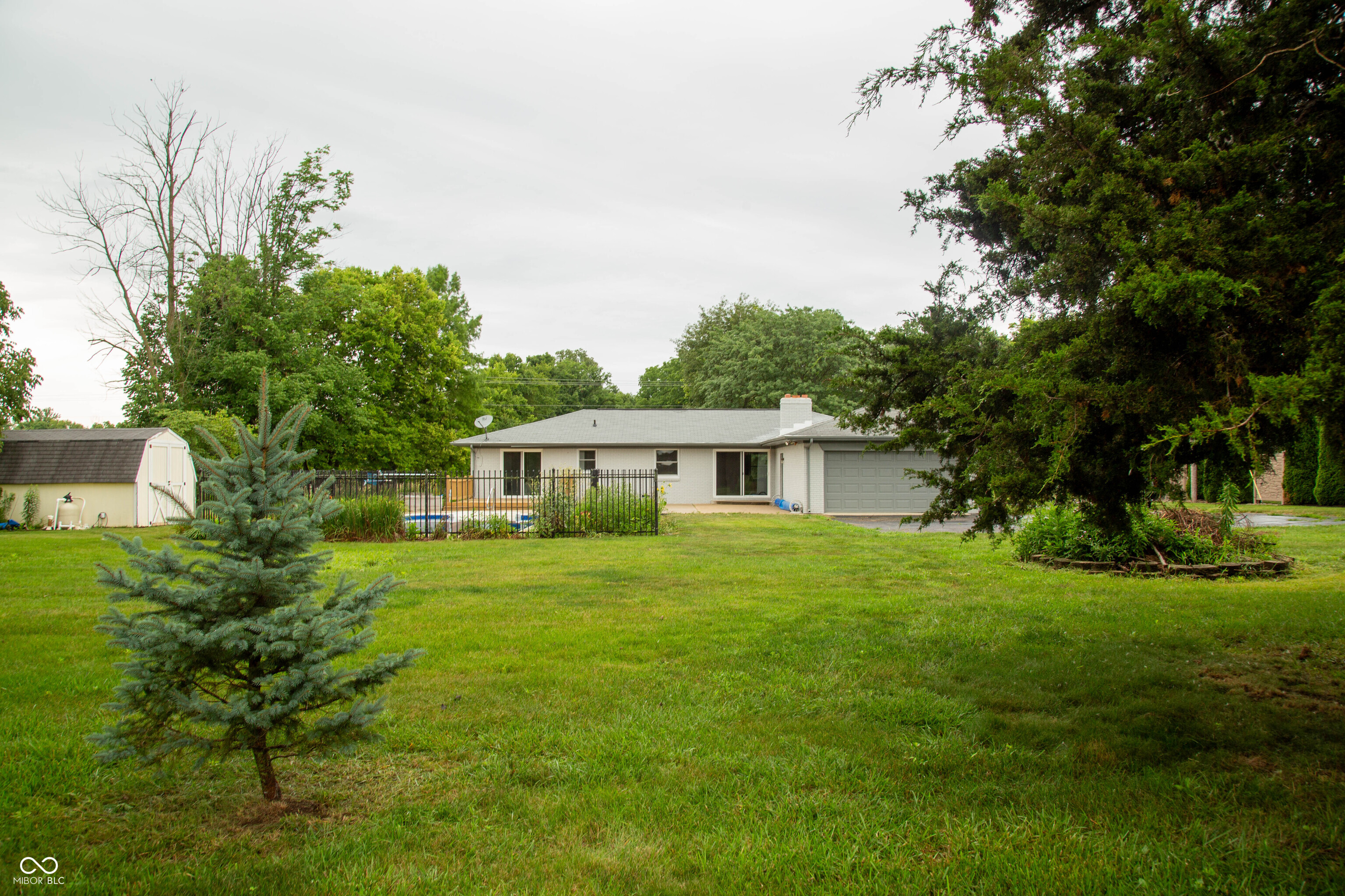5771 W Whiteland Road