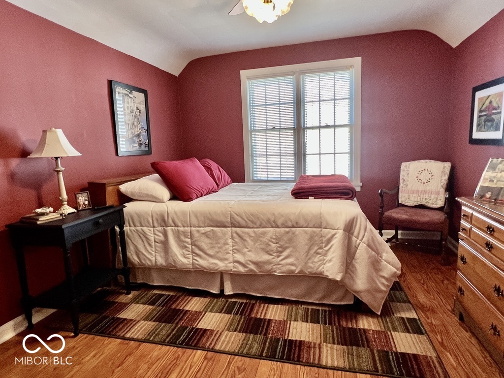 303 S Walnut Street