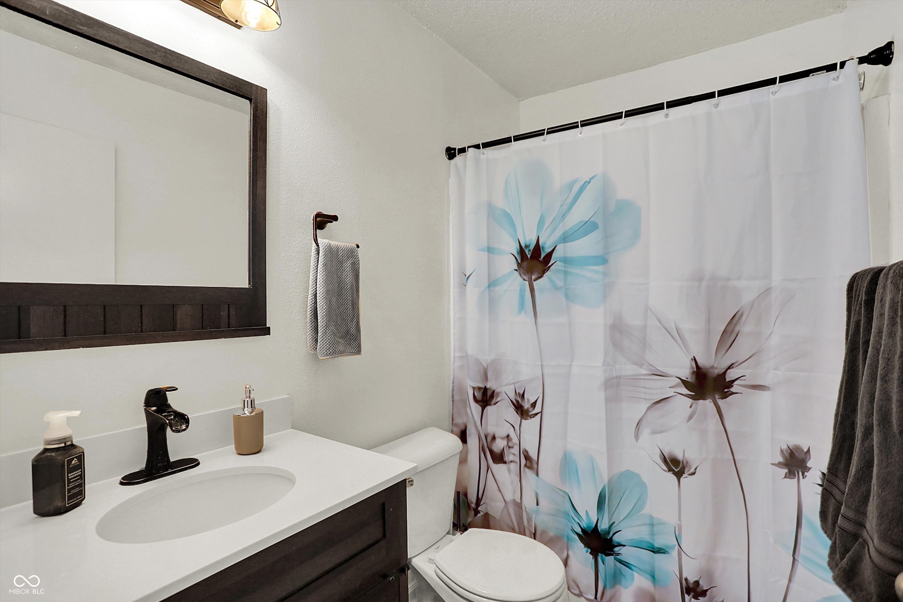 19177 Fox Chase Drive