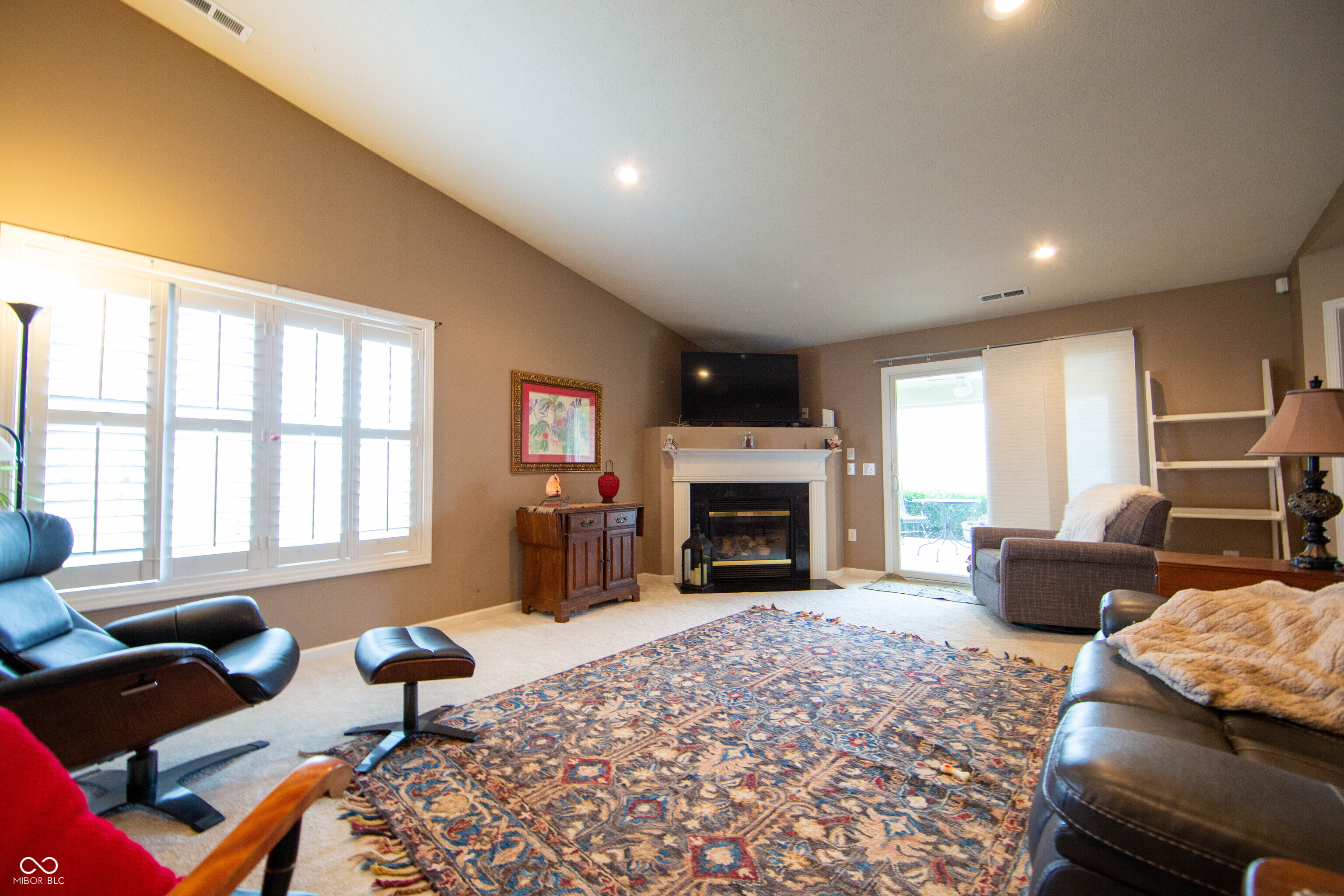172 Arabian Court