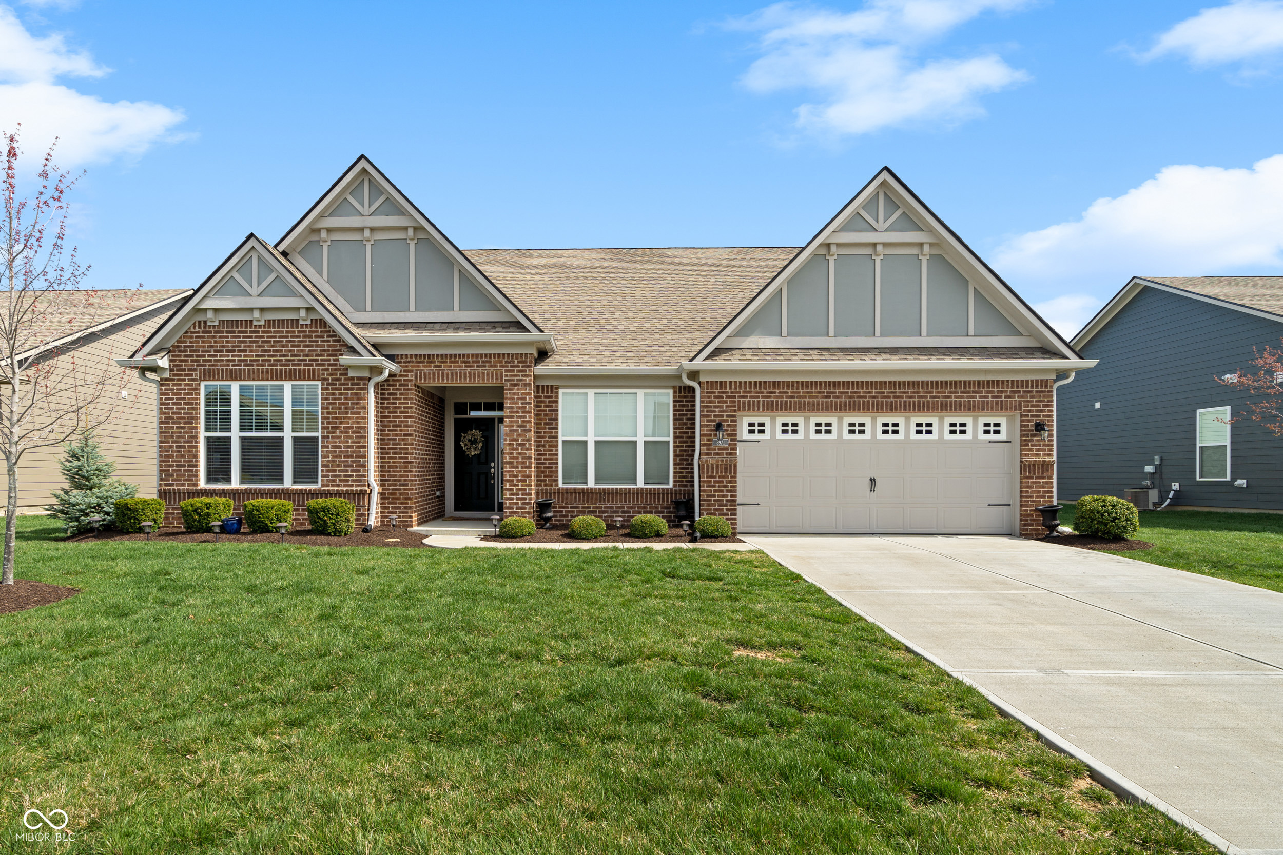 3971 Albert Lane