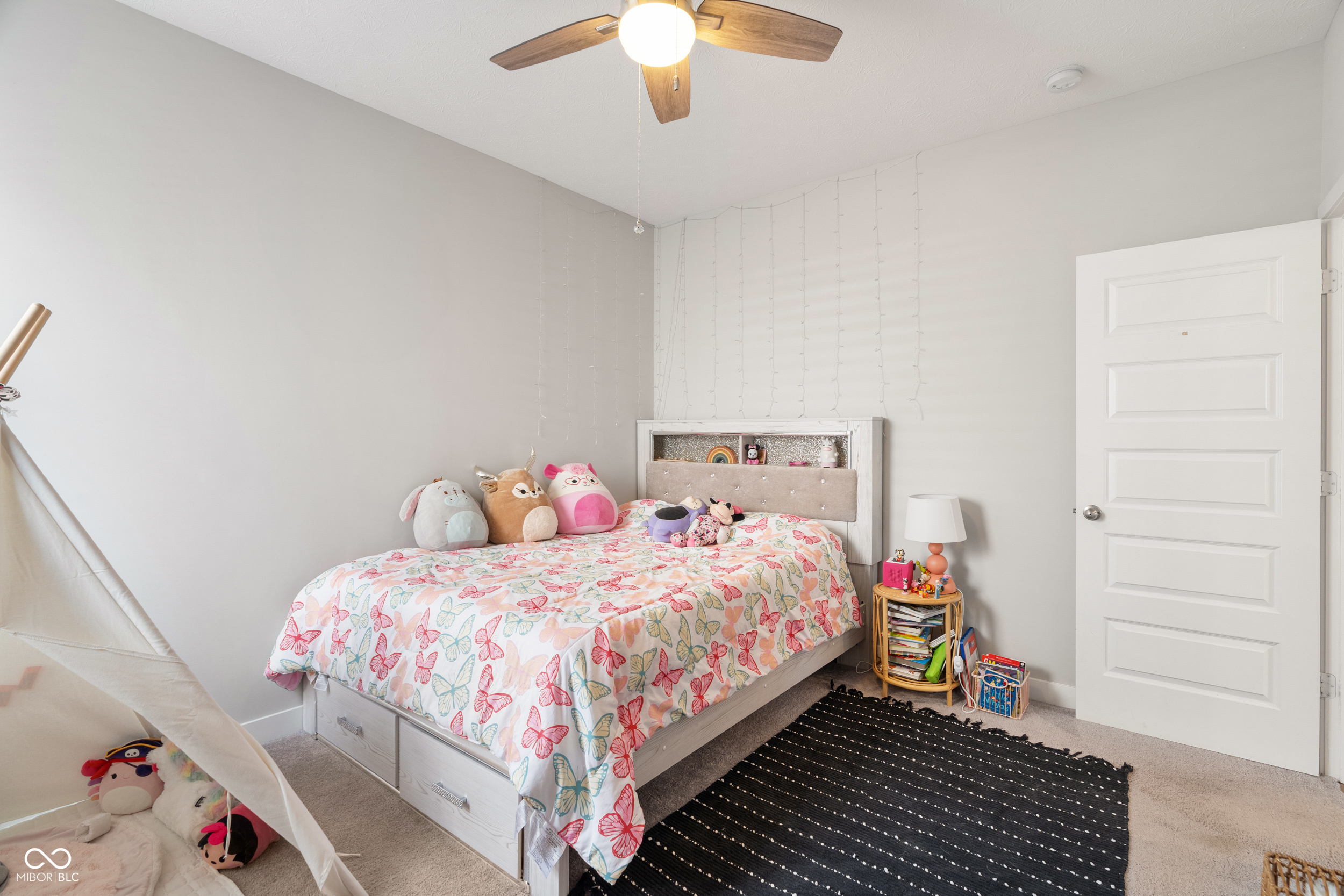 3971 Albert Lane