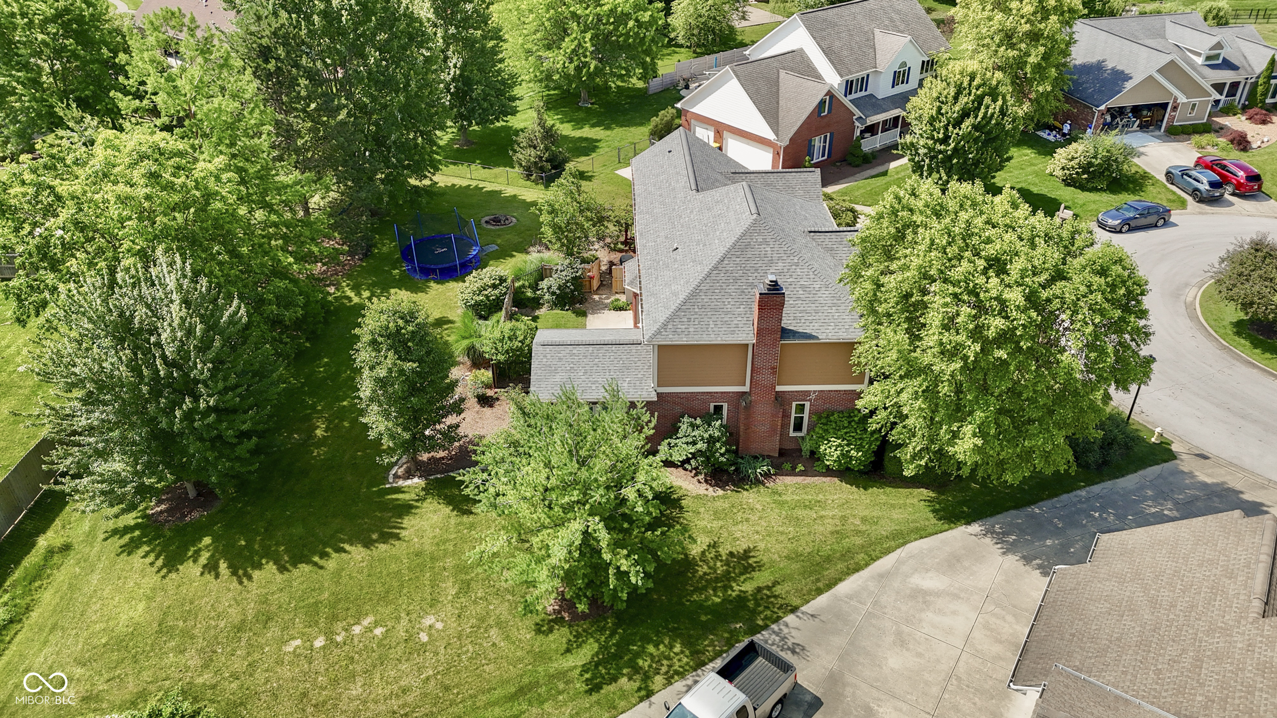 3601 Lakeshore Court