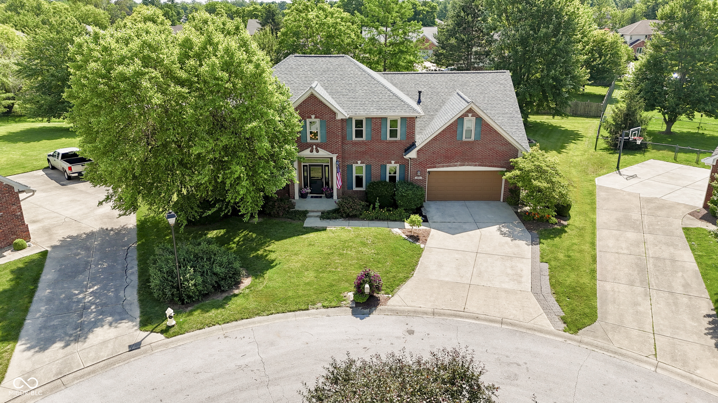 3601 Lakeshore Court