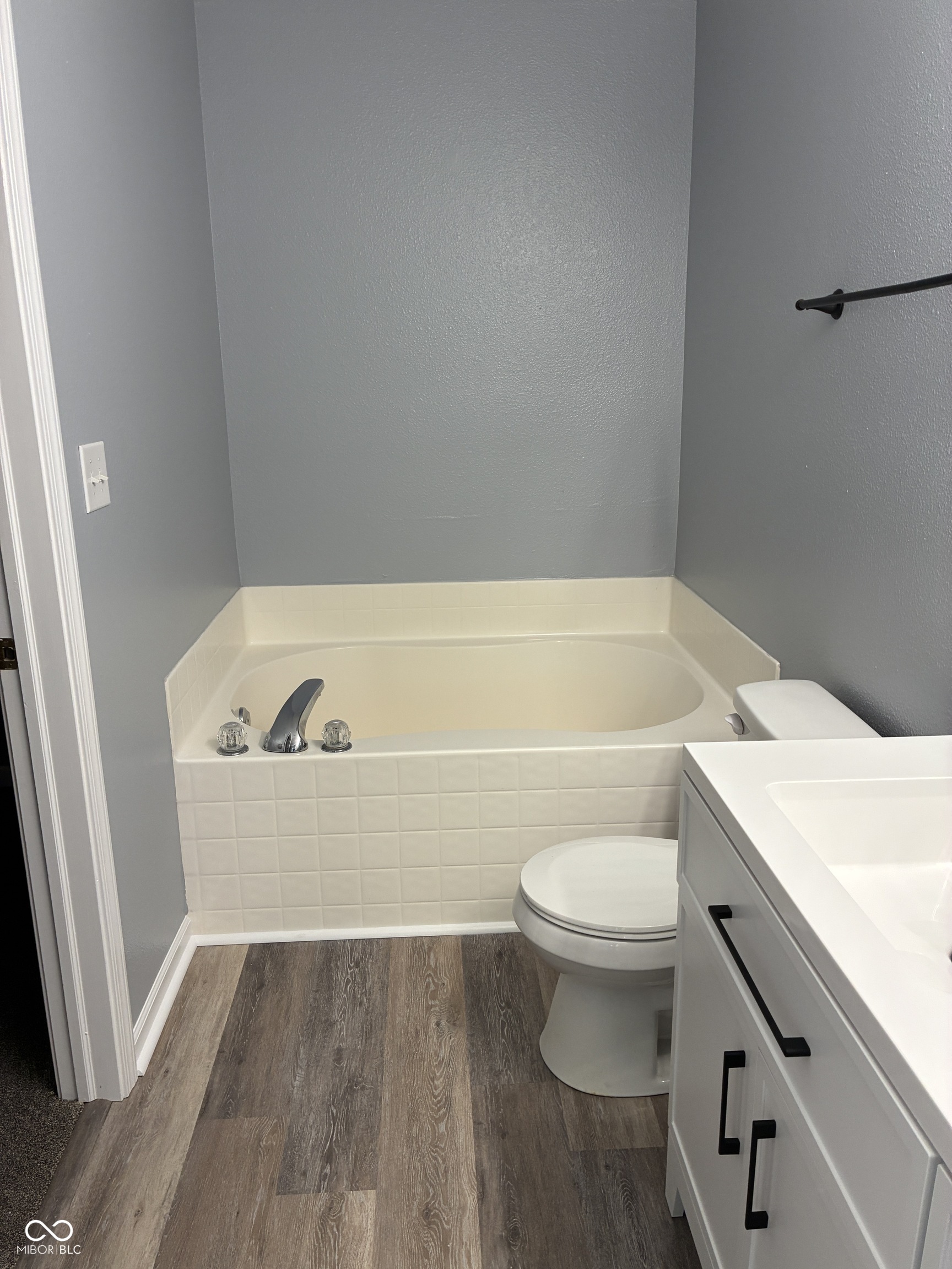 19236 Fox Chase Drive