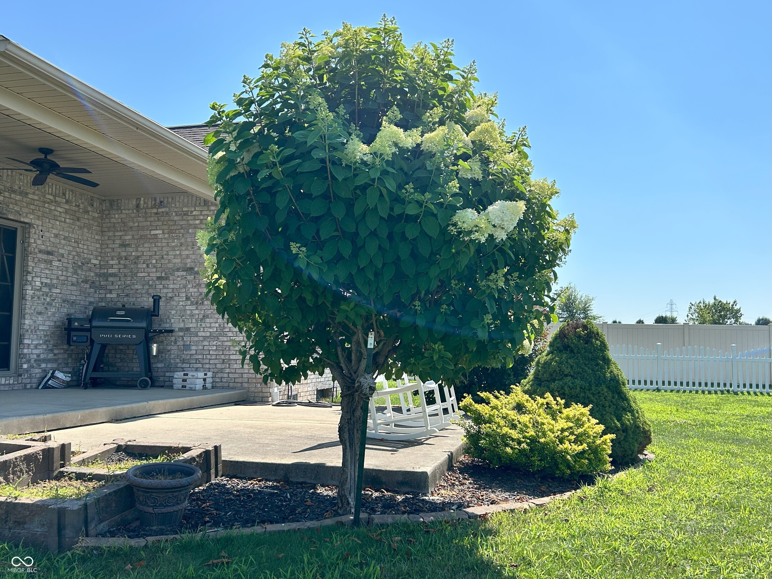 2080 Galway Trail N