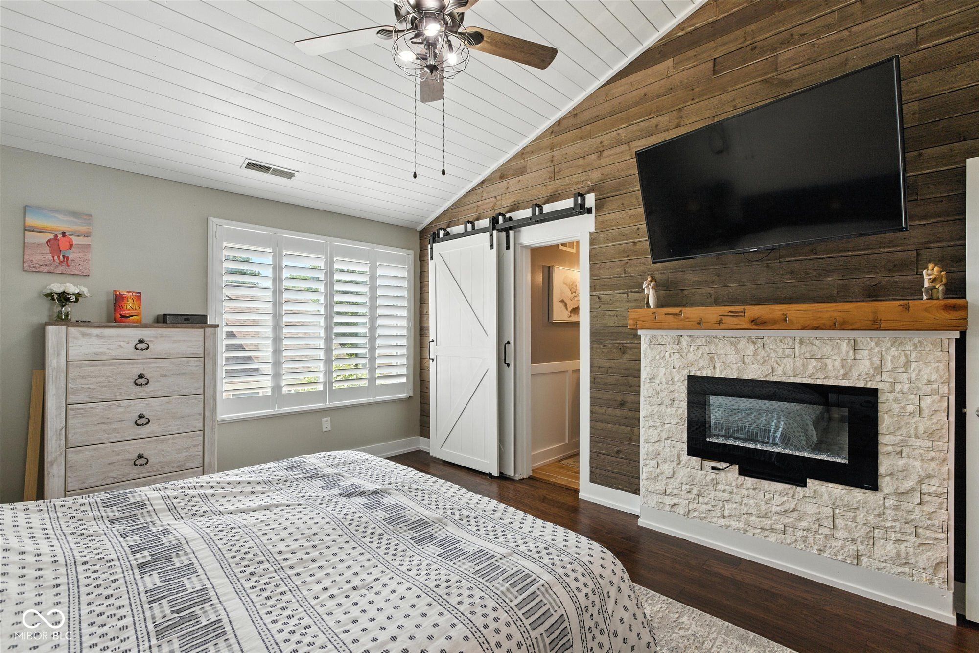 564 Mountain Pine Drive