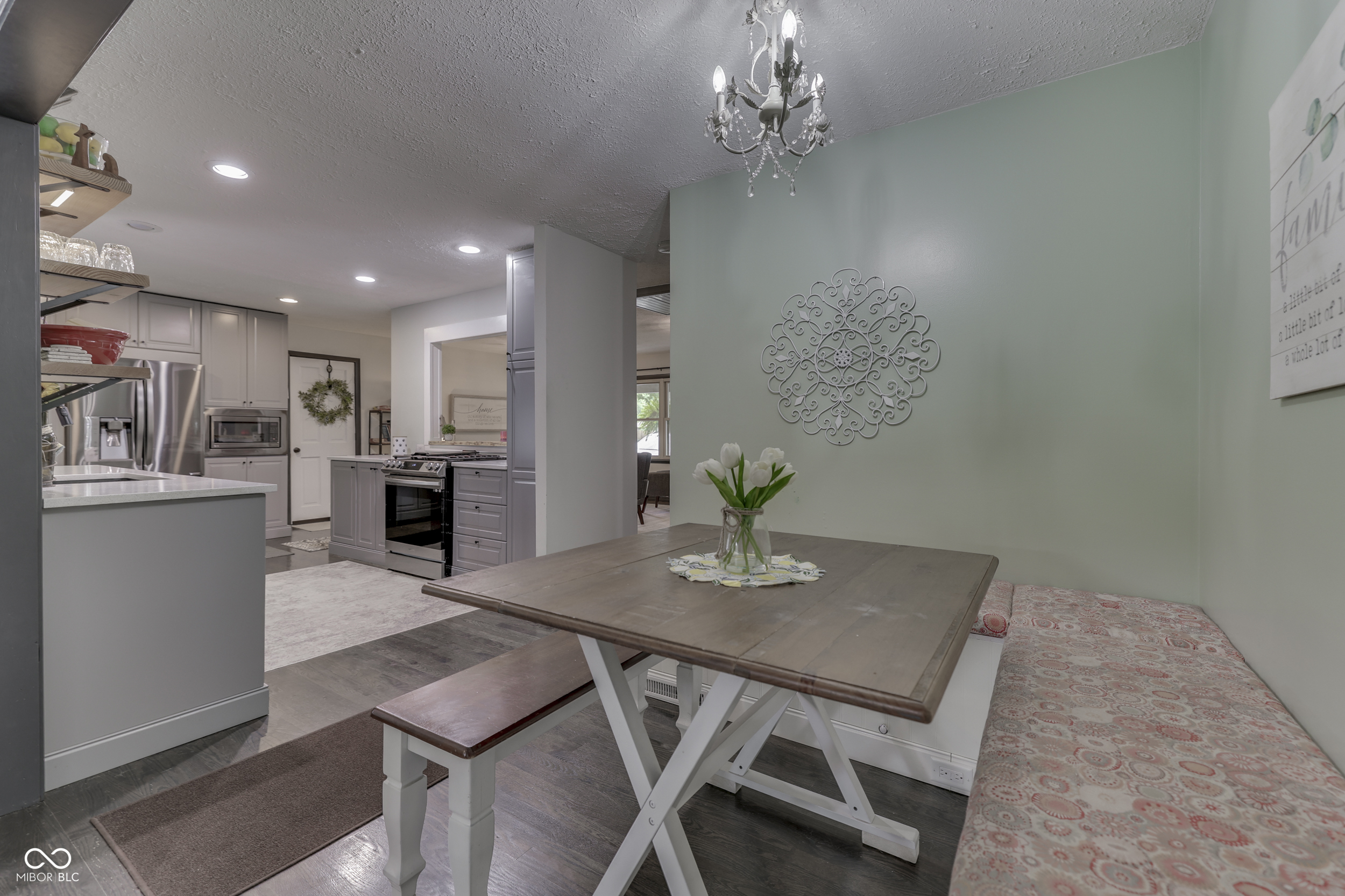 110 N Tresslar Avenue