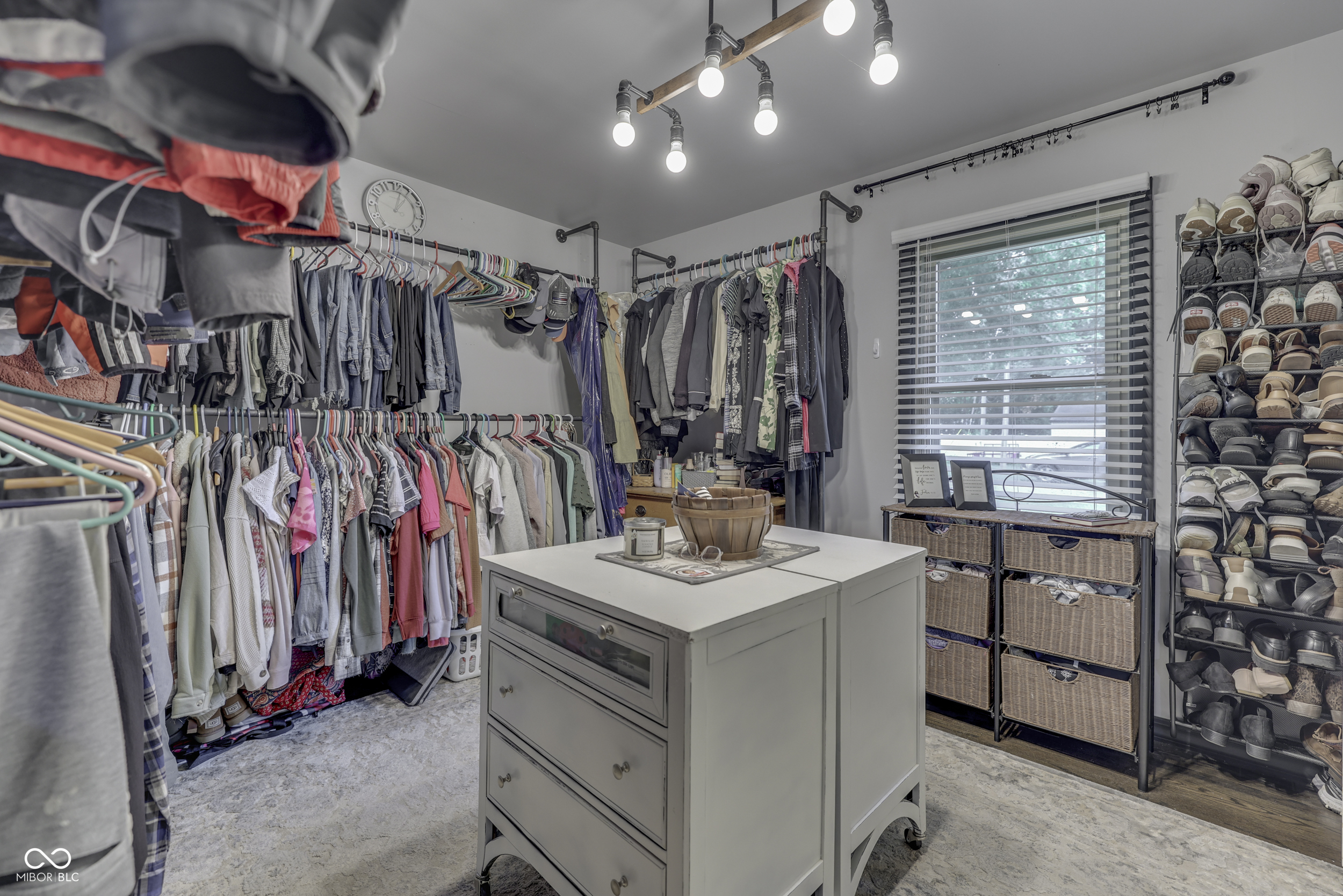 110 N Tresslar Avenue