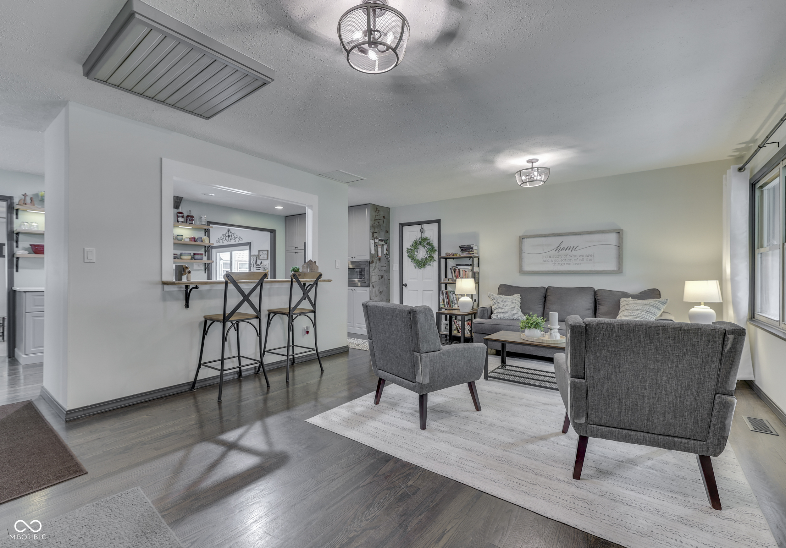 110 N Tresslar Avenue