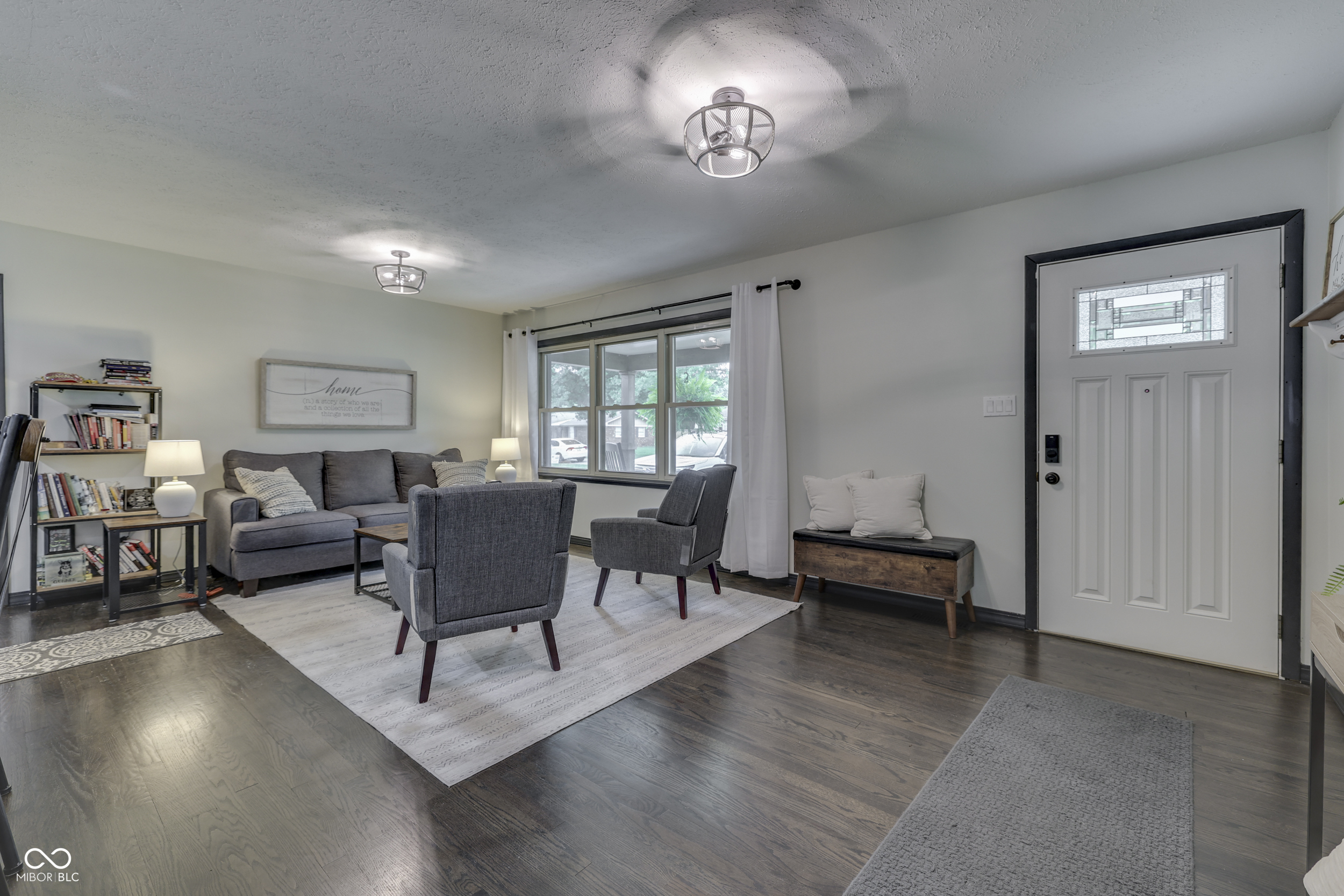 110 N Tresslar Avenue