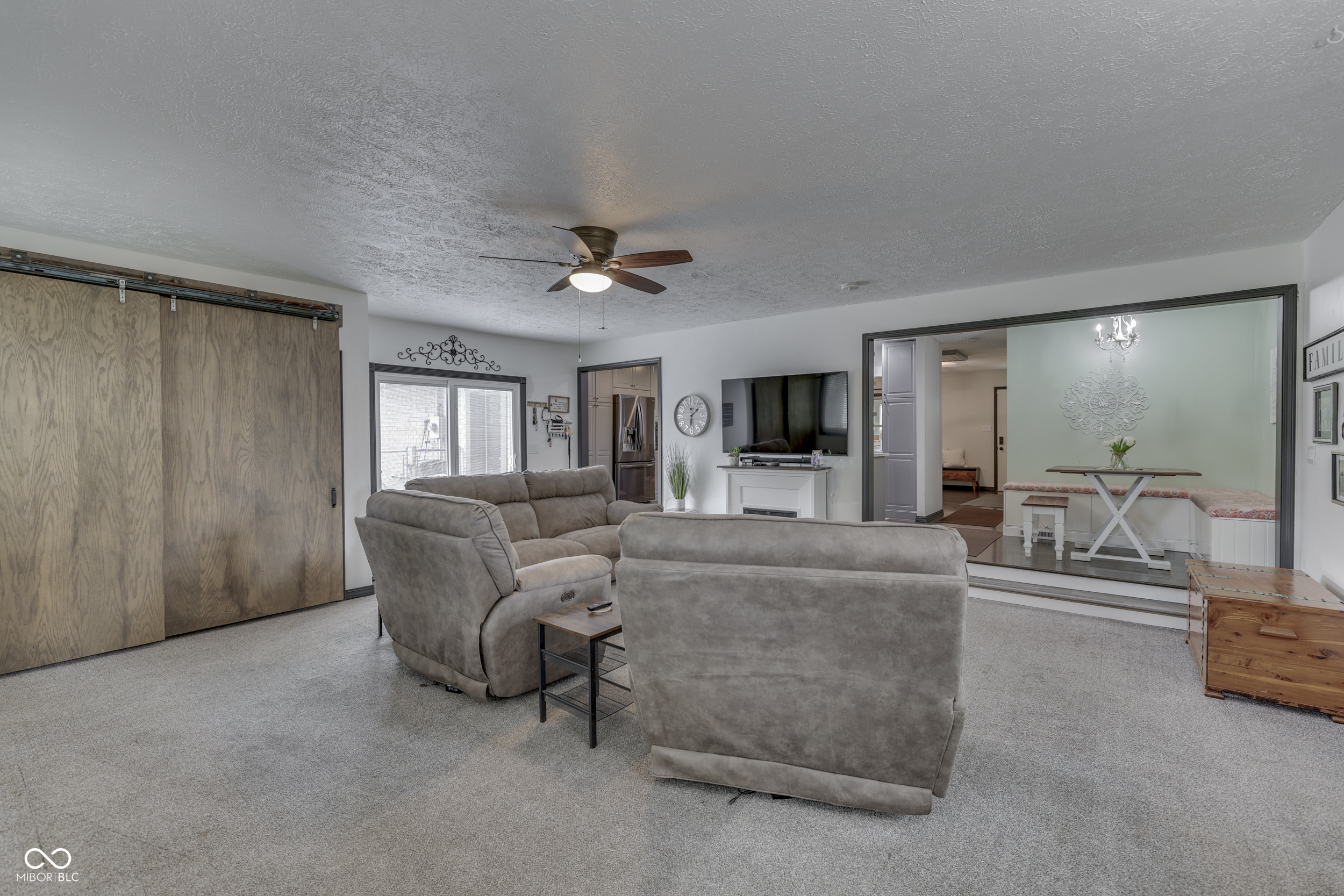 110 N Tresslar Avenue