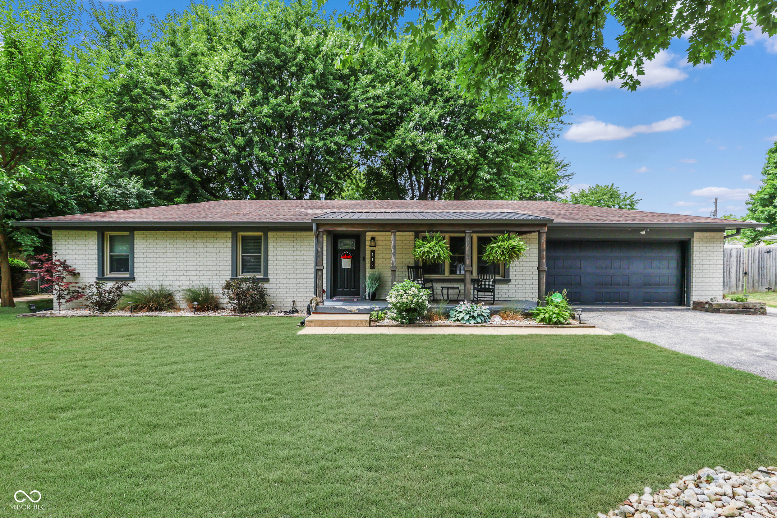 110 N Tresslar Avenue