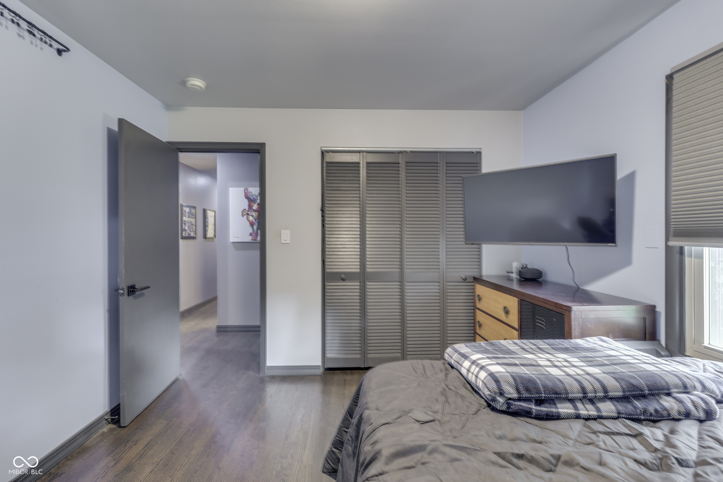 110 N Tresslar Avenue