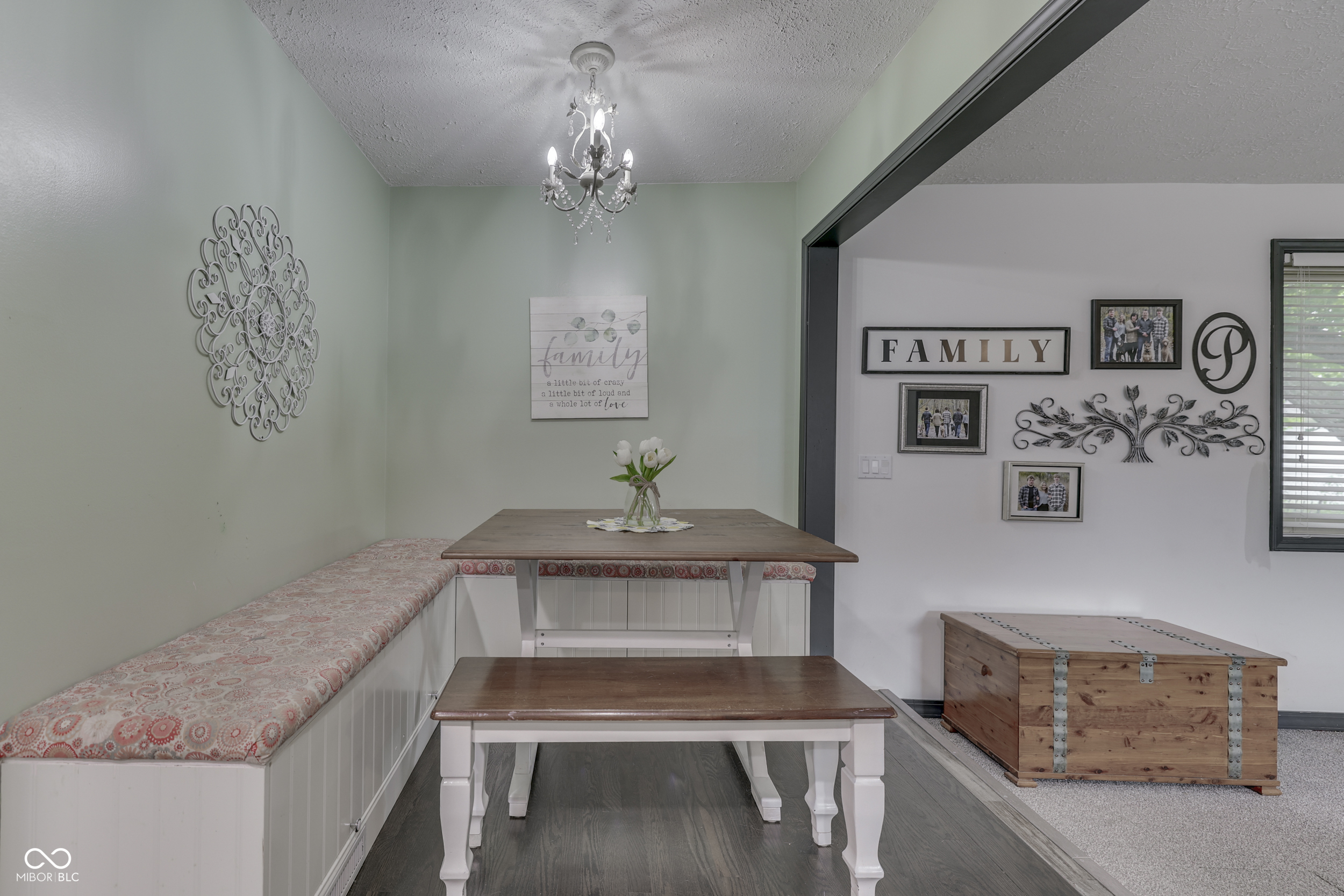 110 N Tresslar Avenue