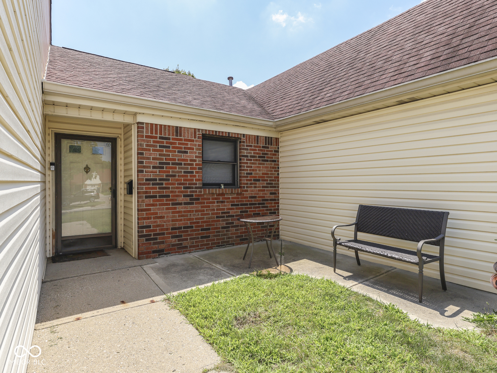 6407 Friendship Circle Unit: 15