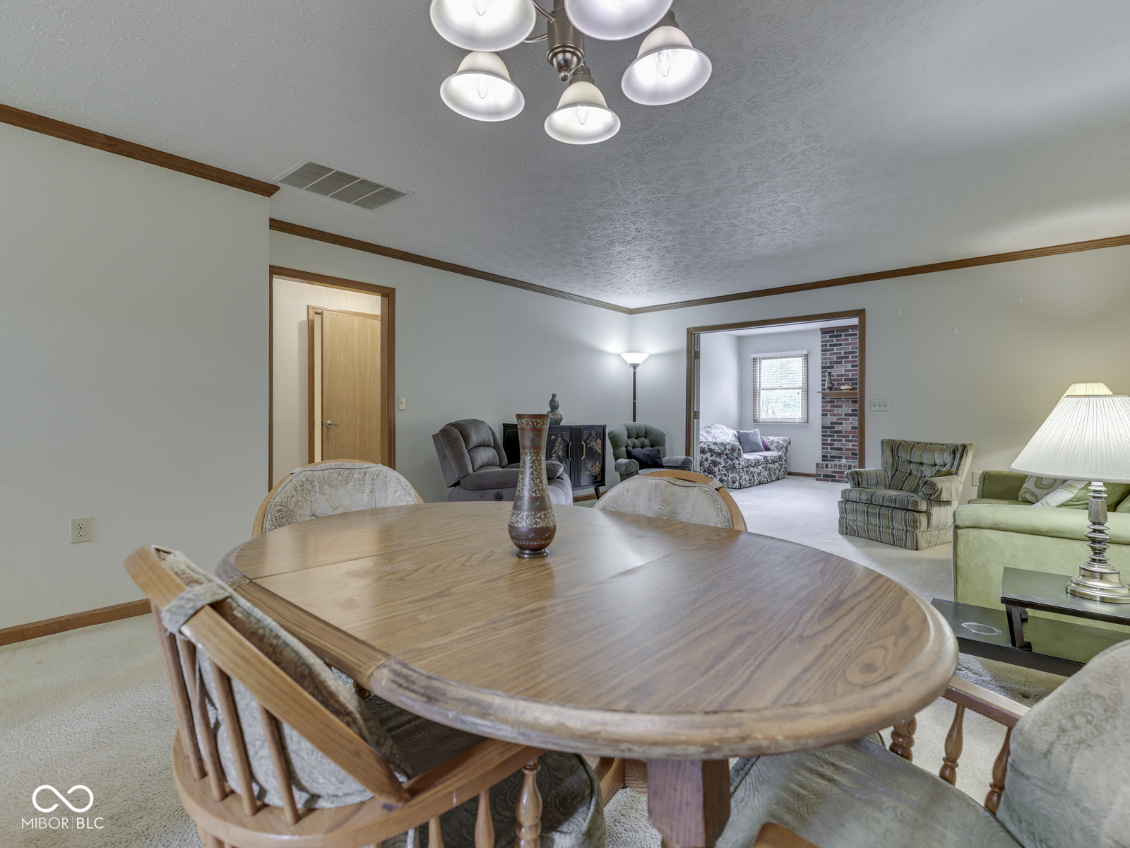 6407 Friendship Circle Unit: 15
